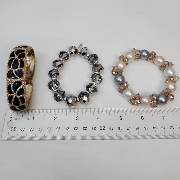 Vintage 3 piece Stretch Bracelet Lot Bundle Glass Bead AB Faux Pearls Enamel - Picture 3 of 11